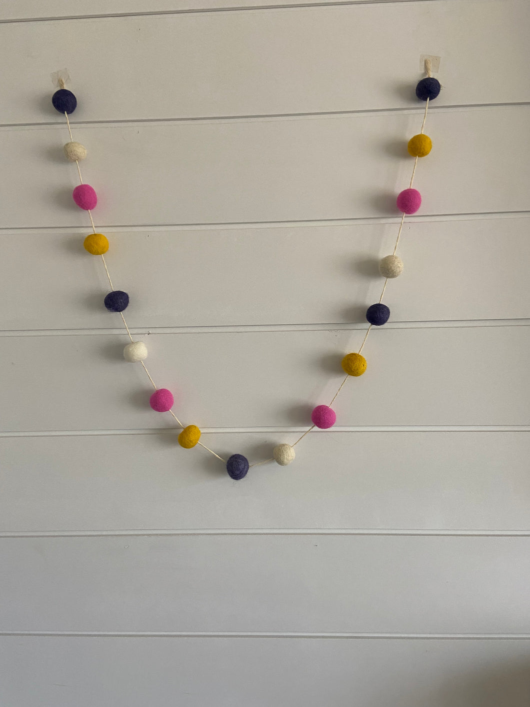 Pom Pom Garland